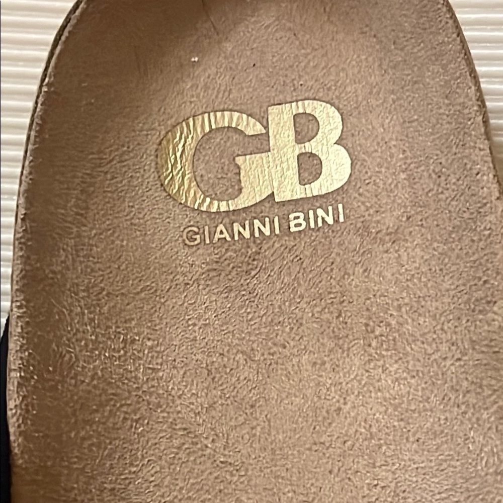 GIANNI BINI CHEETAH PRINT POM POM SANDALS SIZE 9M. - Picture 6 of 9
